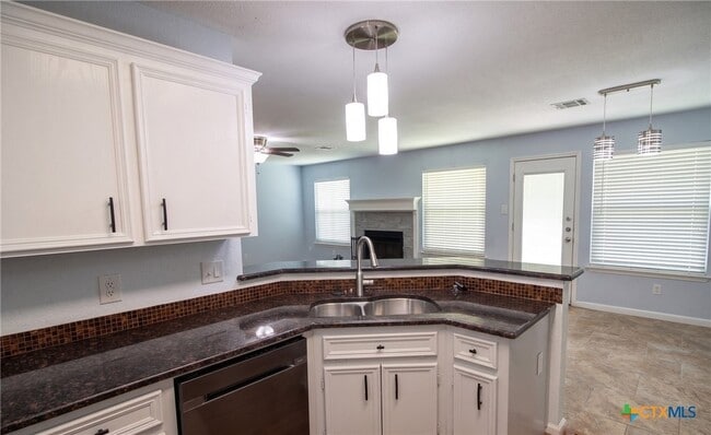 Photo - 402 Preakness Cir