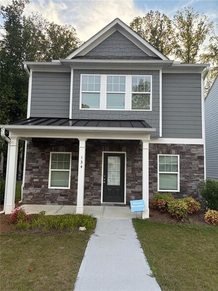 134 Berry Dr
