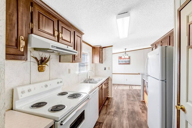 Photo - 3 Bedroom/2 Bathroom Home For Rent