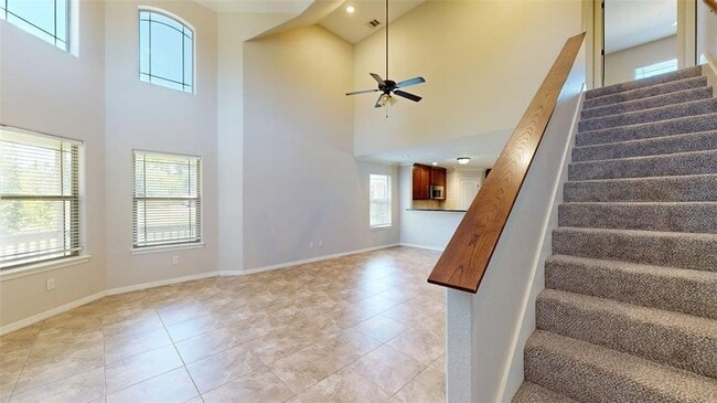 Photo - 454 Chimney Hill Dr