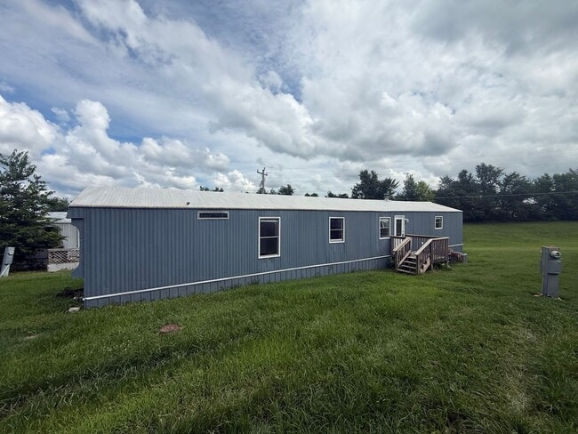 Photo - 187 W Henry Ln