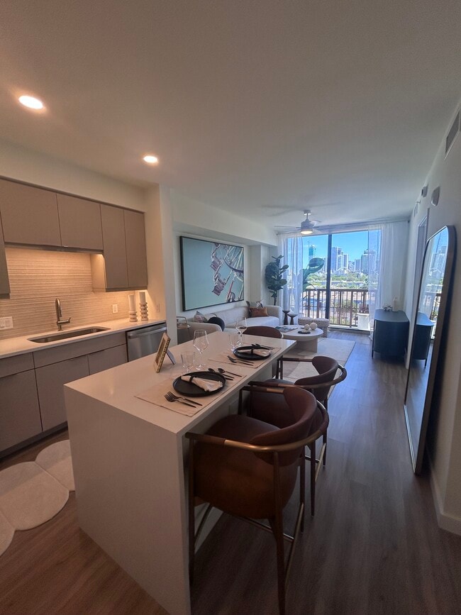 Building Photo - 91 NW 26th St Unit A32 Rental