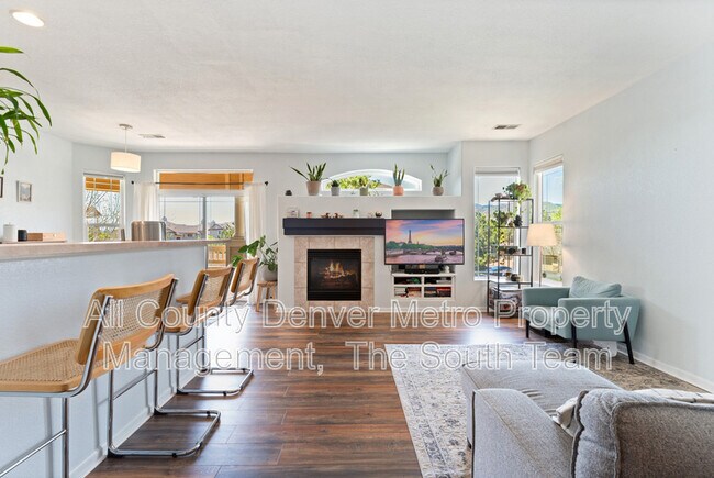 Photo - 8427 S Hoyt Way Unidad 201