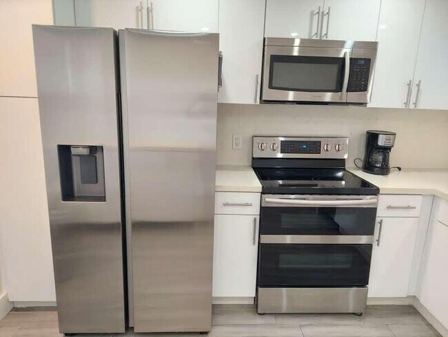 Photo - 2903 Victoria Cir