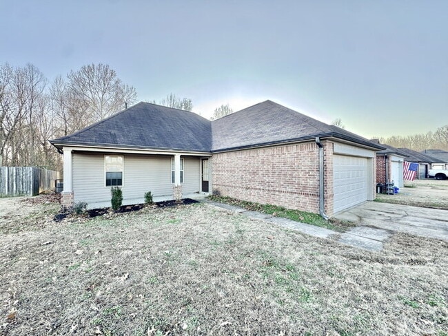 Photo - 3915 Jordan View Dr