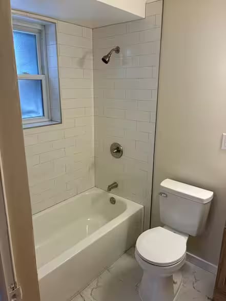 Photo - 807 W Madison St