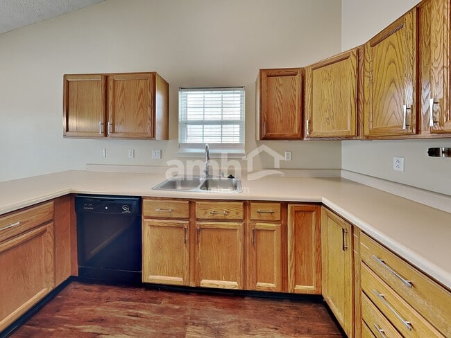 Photo - 6002 Candlewick Dr