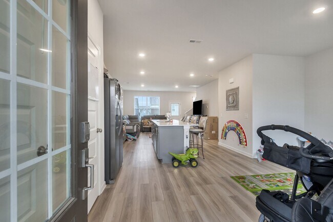 Photo - 2517 Drumwright Wy