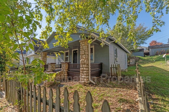 Photo - 108 Cliff Dr