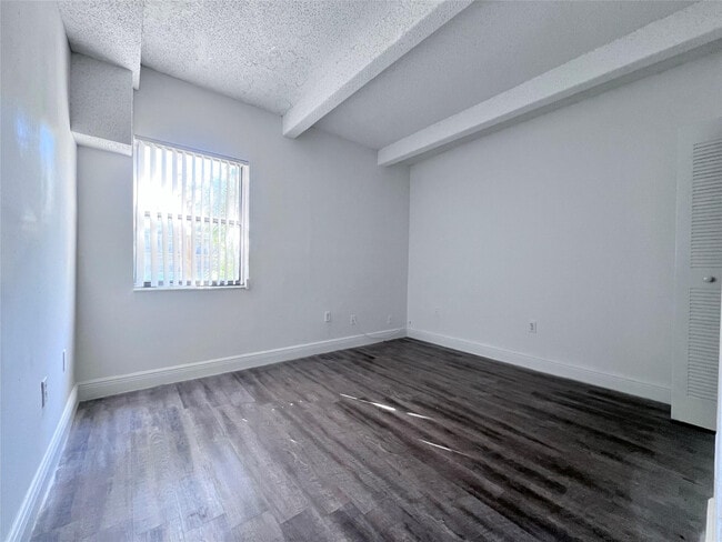 Photo - 2580 NW 56th Ave Unit 600-404