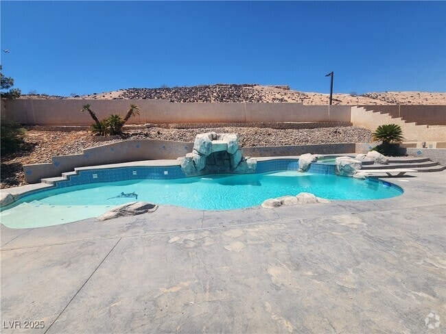 Building Photo - 908 Alta Oaks Dr Rental