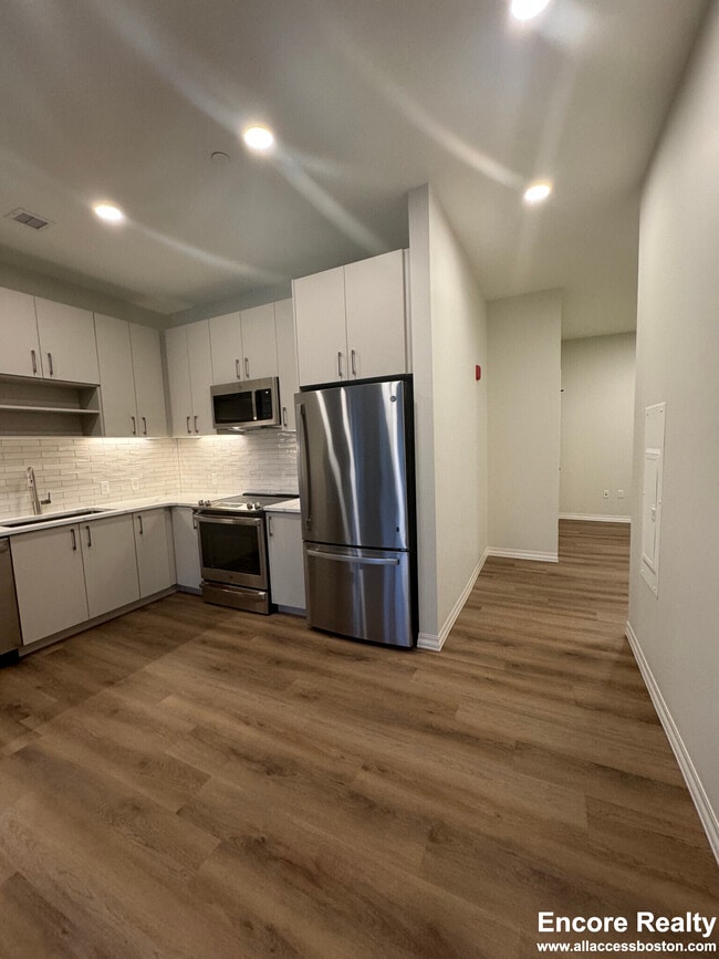 Photo - 4 Washington St