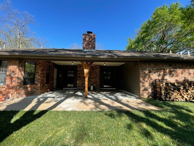 Photo - Updated 4 bedroom 3 bath house