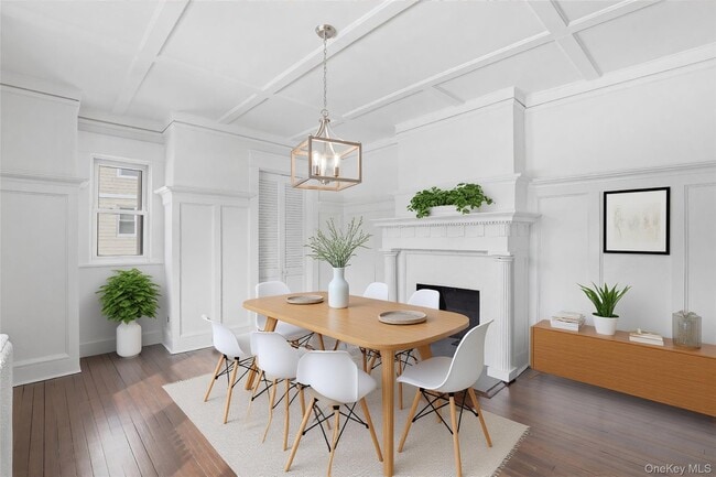 Photo - 25 Midland Ave