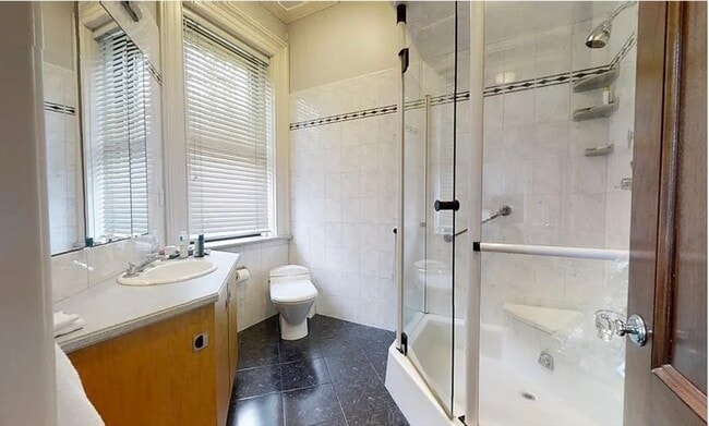 Photo - 127 Marlborough St Unit 3