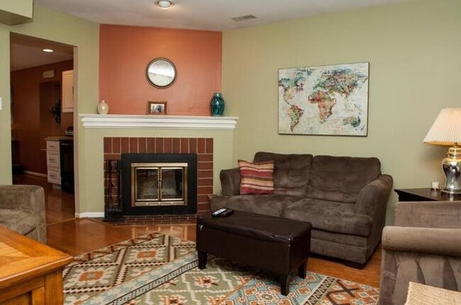 Photo - 10 Esprit Ter