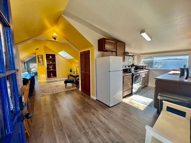518C-PGPM-F-CS - 518C-PGPM-F-CS Apartment Unit Suite B