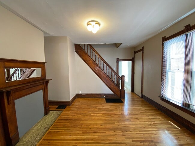 Photo - 227-229 W 8th Ave Unit 229