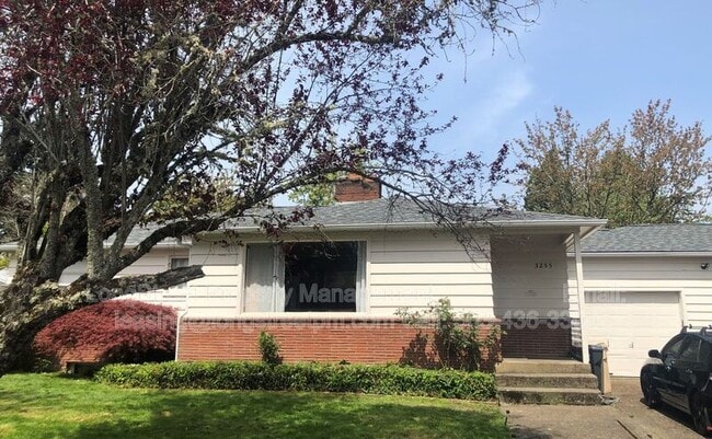 Building Photo - 3255 NW Fillmore Ave