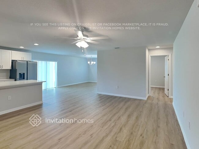 Photo - 966 Sablon St SE
