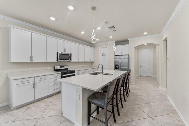 Photo - 4762 Roldan Ct