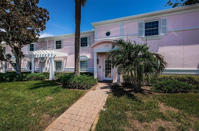 Photo - 251 Pompano Dr SE Unit D