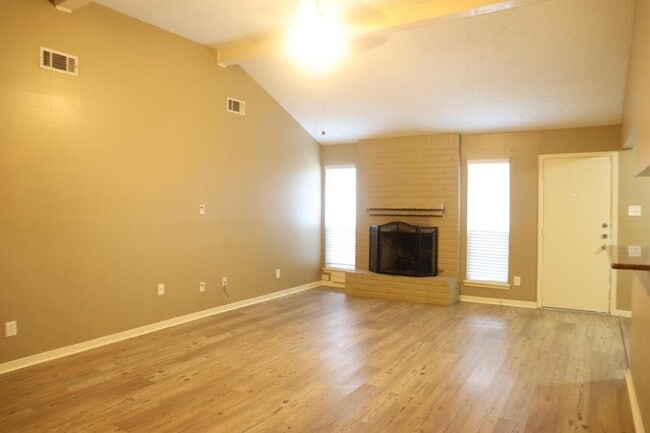 Photo - 23527 Canyon Lake Dr