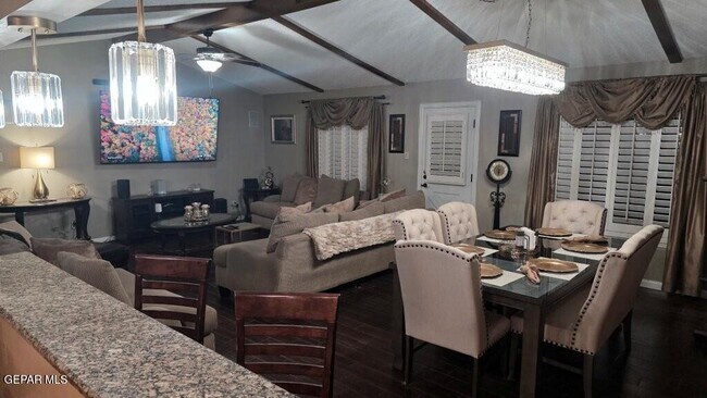 Photo - 10557 Breezeway Ave