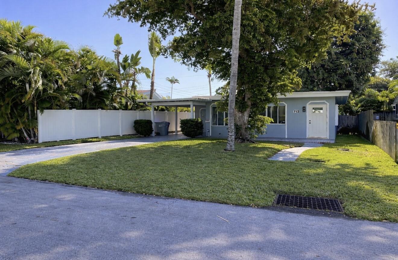 Photo - 712 NE 10th Ave