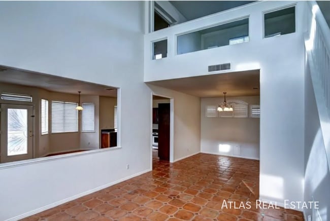 Photo - 2213 Warm Walnut Dr