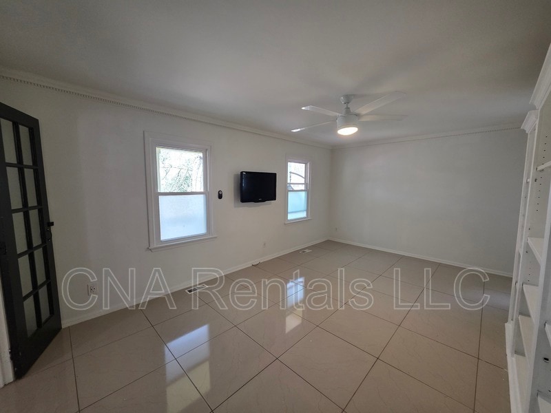 Photo - 351 Clear Spring Ct