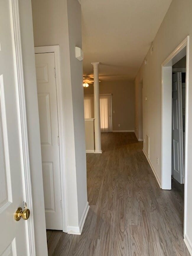 Building Photo - X101 Unit X101