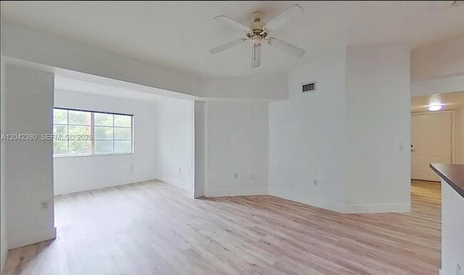 Photo - 2544 Centergate Dr Unit 303