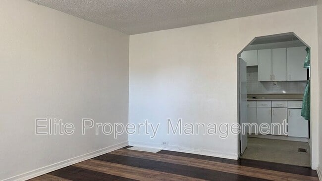Photo - 505 Orange St