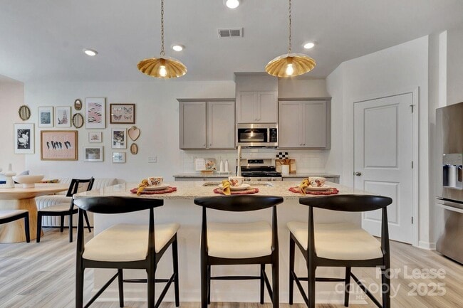 Photo - 747 Lock Haven Dr NW