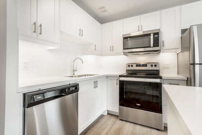 Photo - 3141 Jaguar Valley