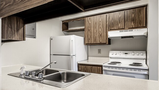 Photo - The Timbers Apartments