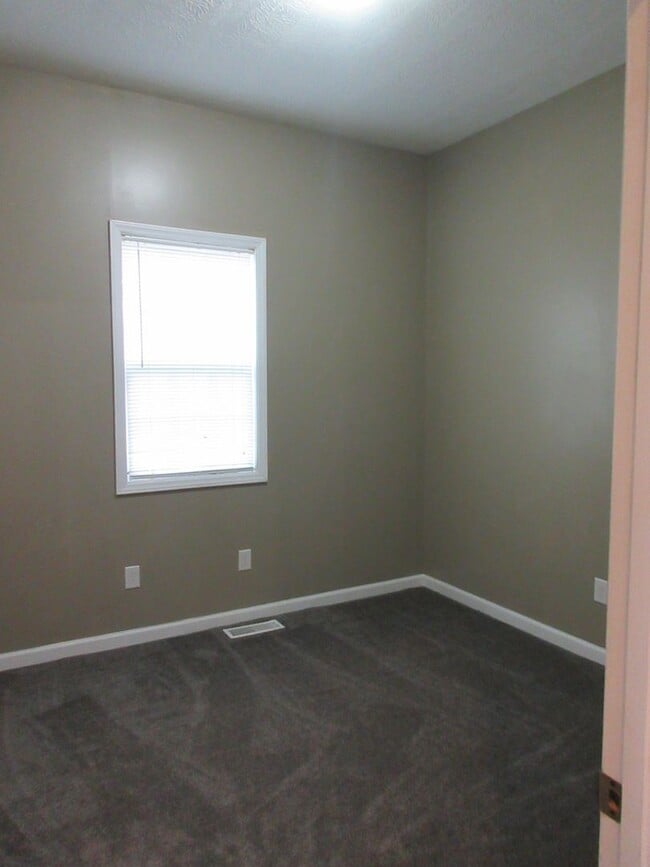 Photo - 1124 10th St Unit Apt. B