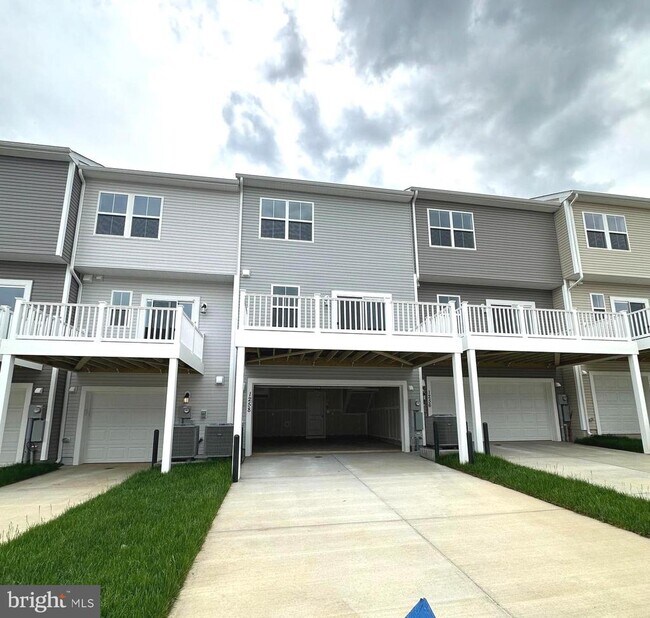 Photo - 1258 Cedar Vly Rd