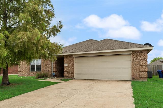 Photo - 2701 Mockingbird St