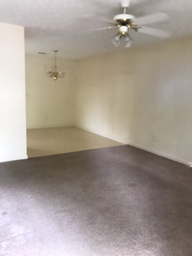 Photo - 2109 1st Ave Unidad A