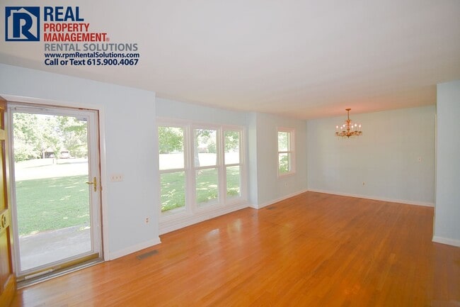 Photo - All Brick 3bd 2ba home with attached garage on a large lot!