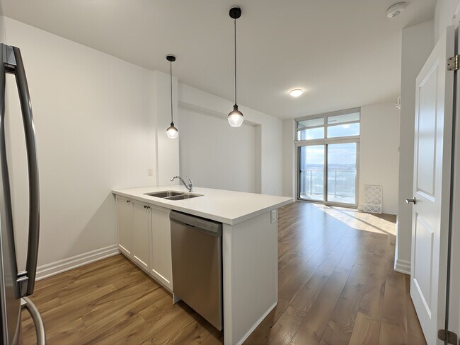 Photo - 81 Robinson St Unit 809