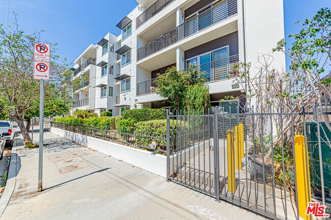 Photo - 3061 W 12th Pl Unit 204