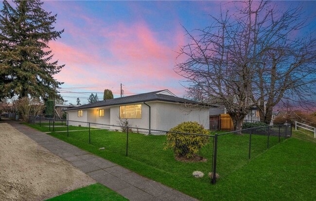Cozy updated 2 bedroom South Tacoma Rambler - Cozy updated 2 bedroom South Tacoma Rambler Casa