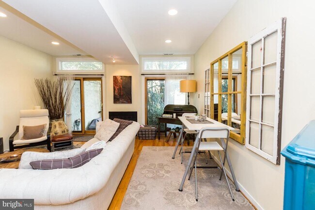 Photo - 705 S 20th St Unit A