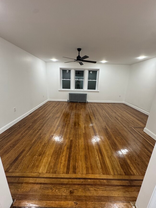 Building Photo - 5 Edgar Ter Unit Edgar