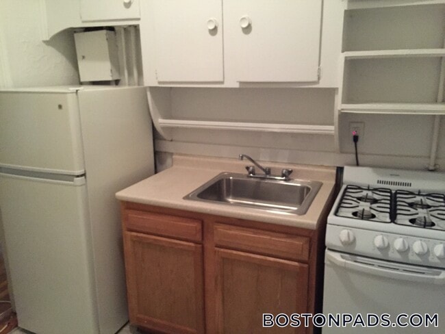 Photo - 1350 Commonwealth Ave Unidad 8