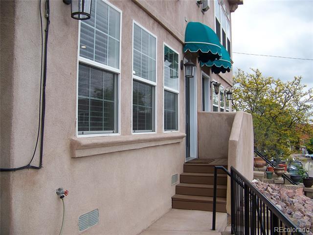 Photo - 2605 W Pikes Peak Ave Unidad 15