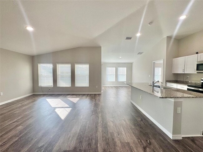 Photo - 1580 Axel Cir